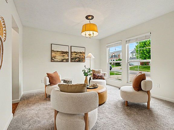 4th image of 2727 Chateau Ct