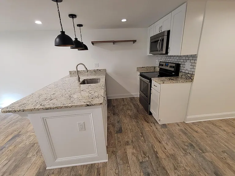 1845 Monroe St NW — Photo 9