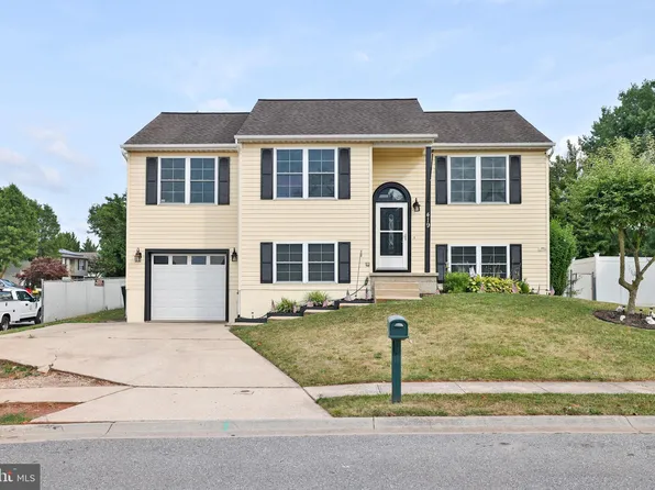 419 Taney Dr, Taneytown, MD 21787