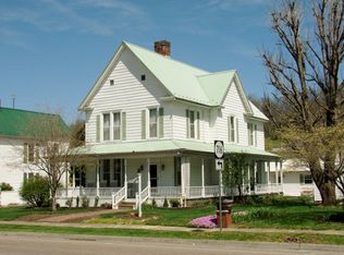 125 E Laurel Ave, Damascus, VA 24236