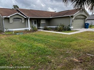 12324 Filbert Rd, Weeki Wachee, FL 34614