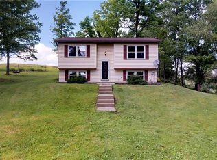 10090 Hillwood Dr, Wattsburg, PA 16442