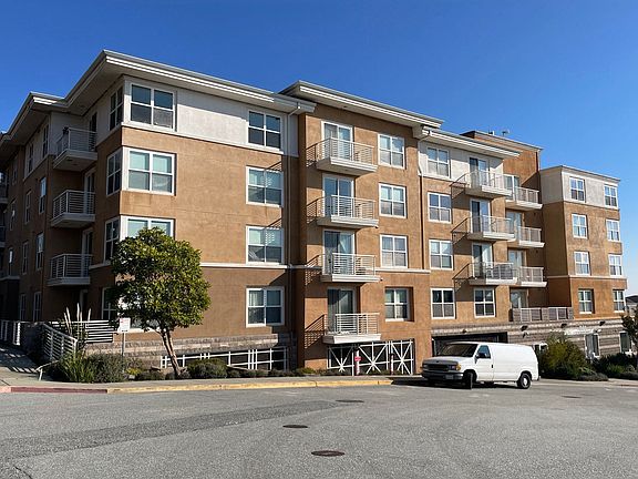 3rd image of 501 Crescent Way APT 5404