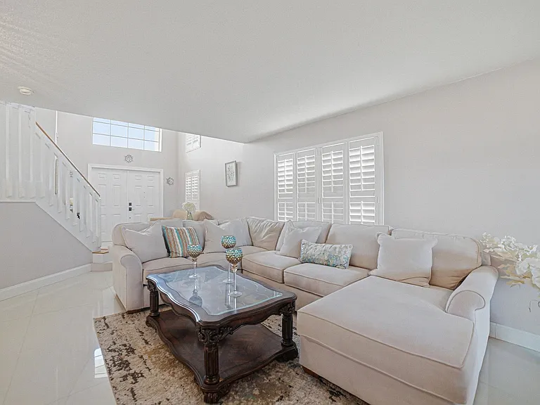 6466 Buena Vista Dr #6466 — Photo 28