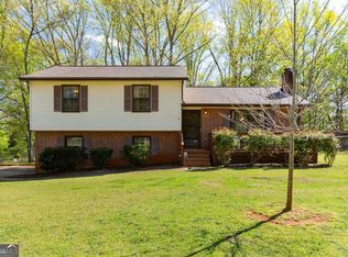 1050 Elder Ridge Dr, Bishop, GA 30621