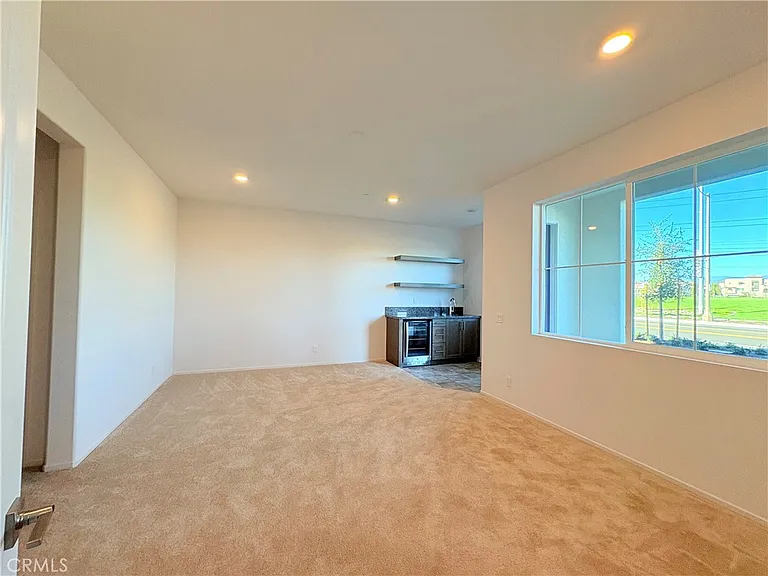 8439 Bickmore Ave #8439 — Photo 12