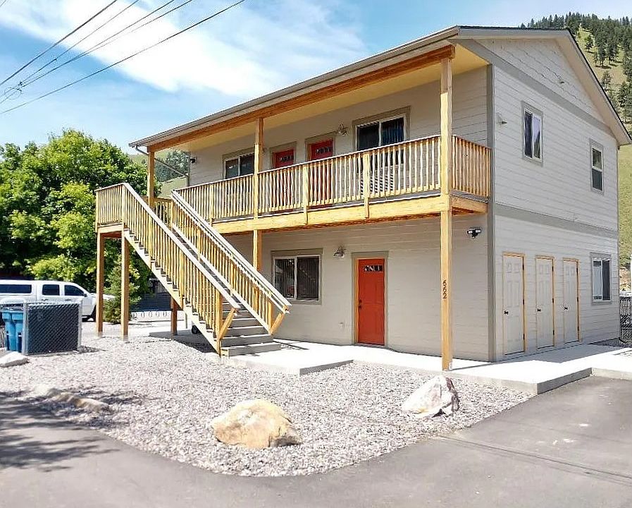 1st image of 662 Clyde St #B