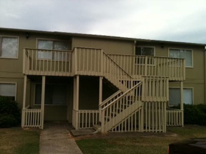 Front of Bldng