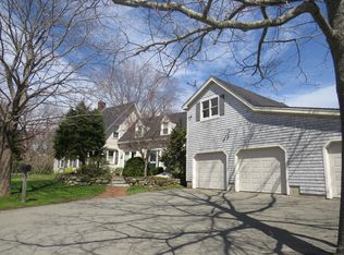 72 Knox St, Thomaston, ME 04861