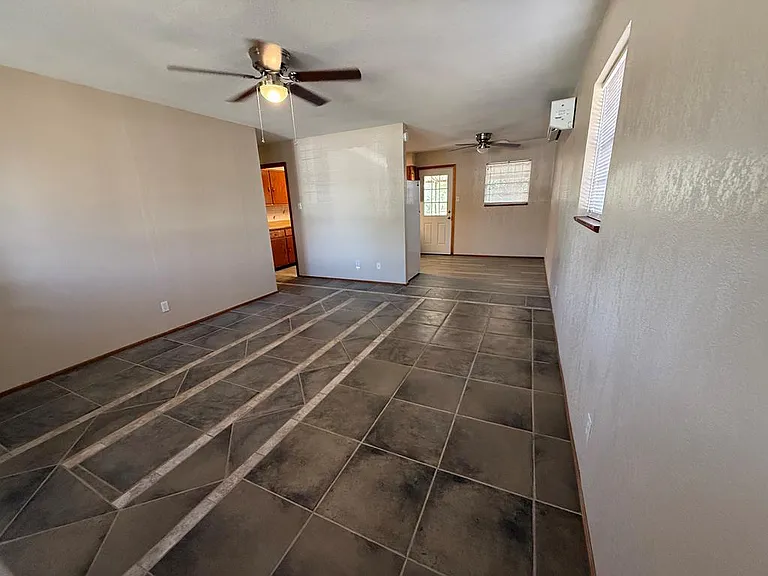 1314 Mesquite St — Photo 8