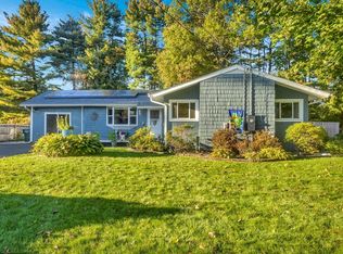 32 Lindsay Rd, Springfield, MA 01128