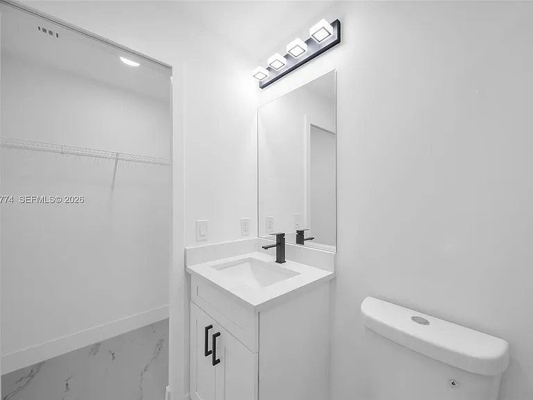 4984 Fairway Ct — Photo 18