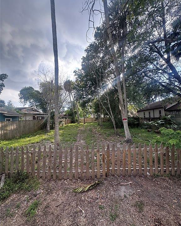 2nd image of 7421 Chapel Ave #9