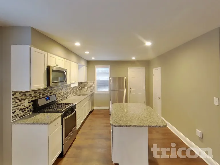 3017 Lavender Ave — Photo 5