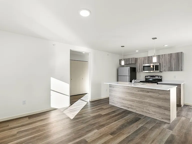 930 W Felicity Ln #105 — Photo 8