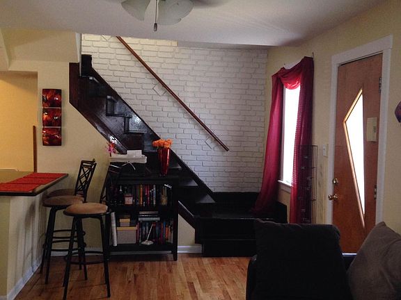 4th image of 6136 N Harlem Ave