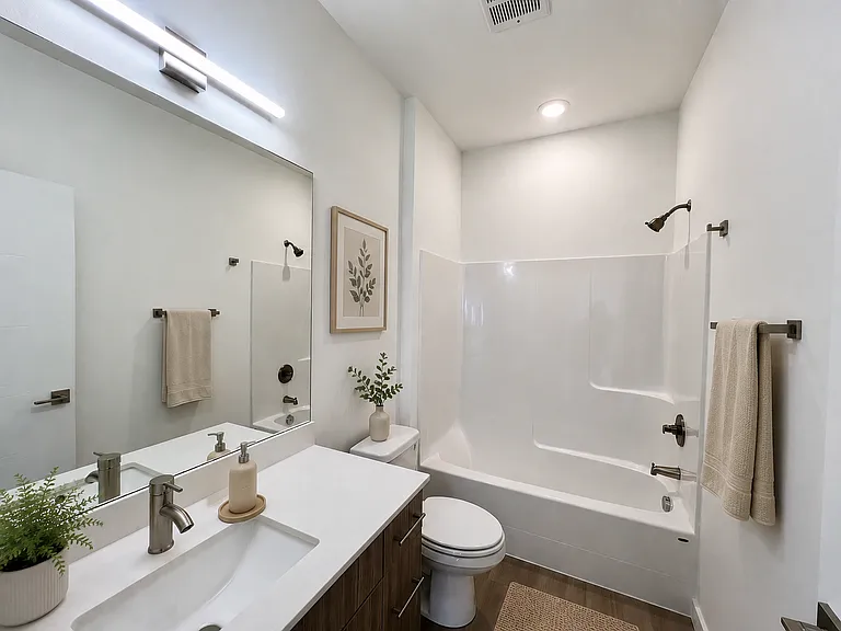 Greenwich Ave Apartments — Photo 15