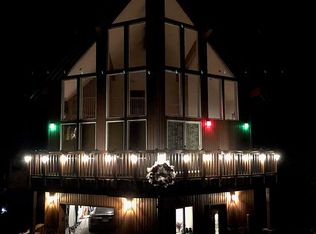 280 Rampart Dr, Snoqualmie Pass, WA 98068