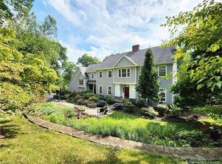 141 Ledges Rd, Ridgefield, CT 06877