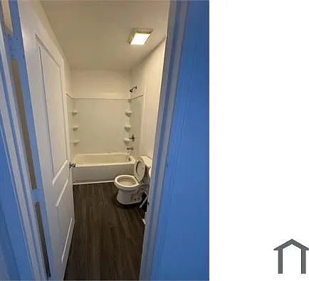 4 bed, $2,500 — Photo 4