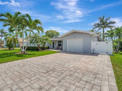 213 NE 2nd Ave, Dania Beach, FL, 33004