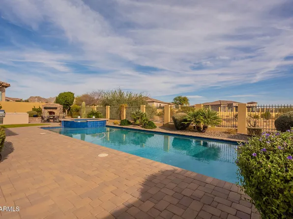 8525 E LYNWOOD Street, Mesa, AZ 85207