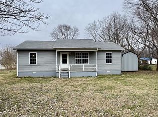 506 3rd St, Lawrenceburg, TN 38464