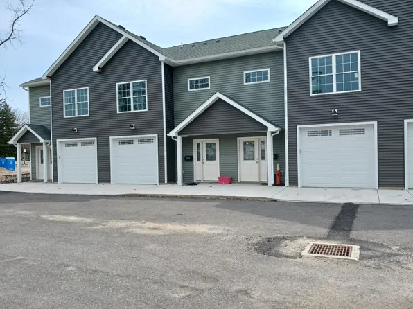 442 Main St, Youngstown, NY 14174