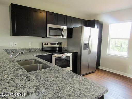 2nd image of 207 Lanieve Ct Unit 11