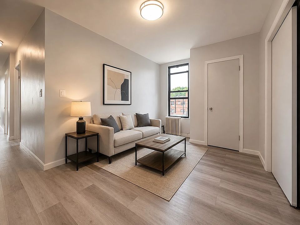 1st image of 815 Morris Park Ave Floor 3