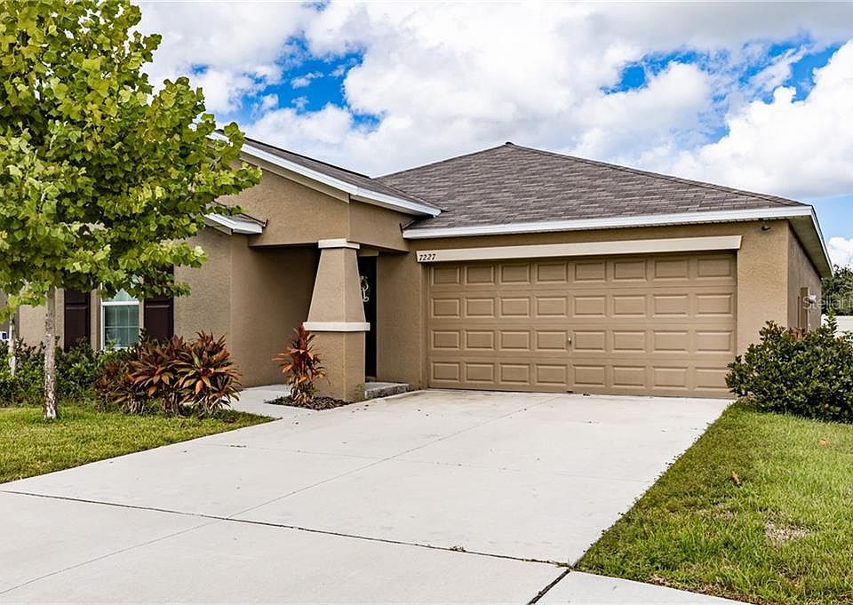 1st image of 7227 Somerset Pond Dr