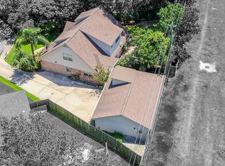 459 Fintona Way, Houston, TX 77015