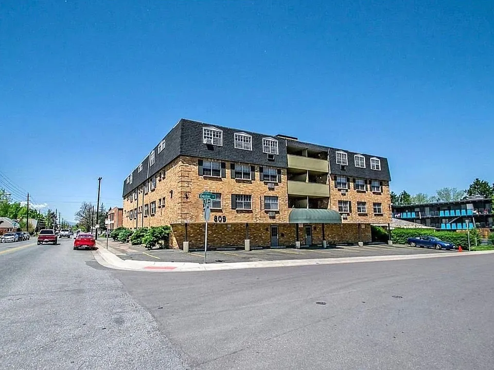 Dexter Street Apartments
