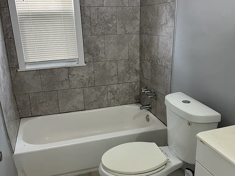 11715 Stahelin Ave — Photo 3