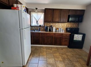4655 15th St, Wyandotte, MI 48192