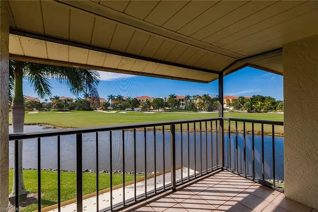 2 bed, 966 sqft, $2,550 — Photo 1