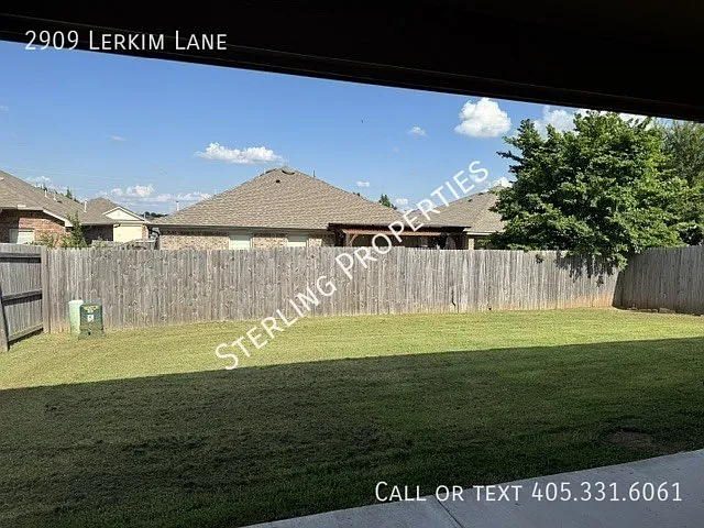 2909 Lerkim Ln — Photo 36