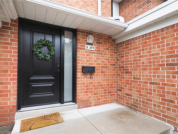 3rd image of 397 Keats Way #5