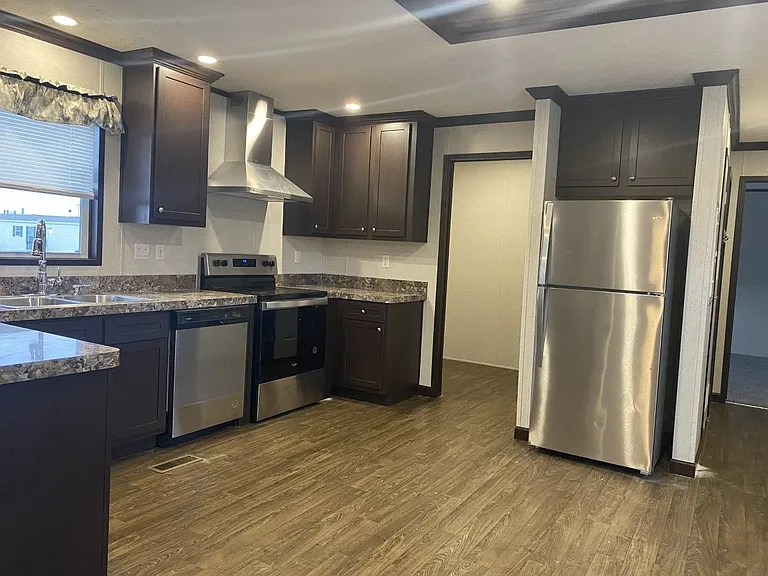 Valleybrook — Photo 47