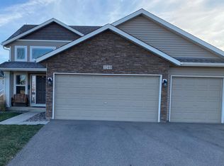 3240 223rd St W, Farmington, MN 55024