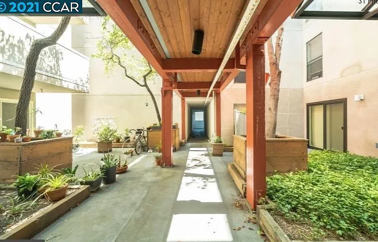 1771 Broadway St #300 — Photo 3