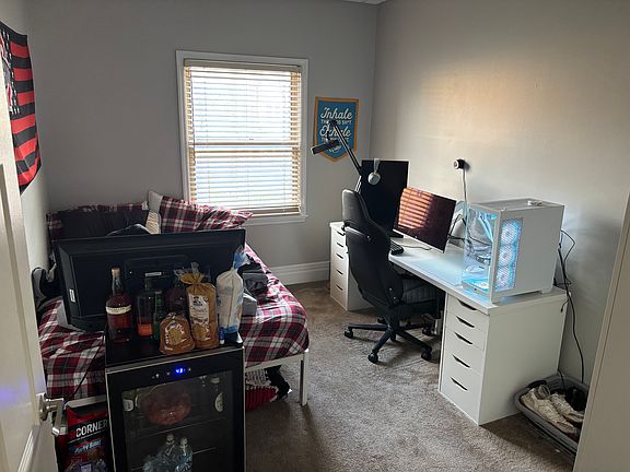 5th image of 2406 Auburn Ave #2A