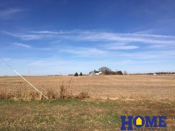 508 W 12th St, Dorchester, NE 68343