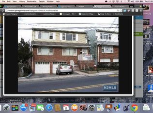 695 Fairview Ave, Fairview, NJ 07022