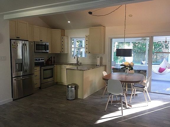 4th image of 2534 E Milmar Dr