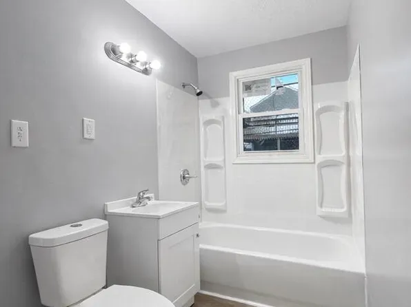 318 E 6th St, Lexington, KY 40508