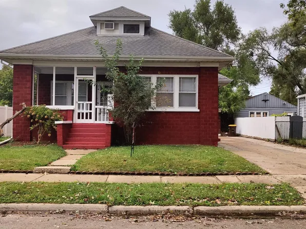 2811 Garfield Dr, Rockford, IL 61101