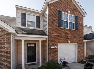 7724 Oliver Park Dr, Whitsett, NC 27377