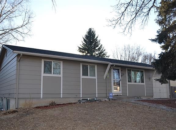 3rd image of 4513 Adieu Cir