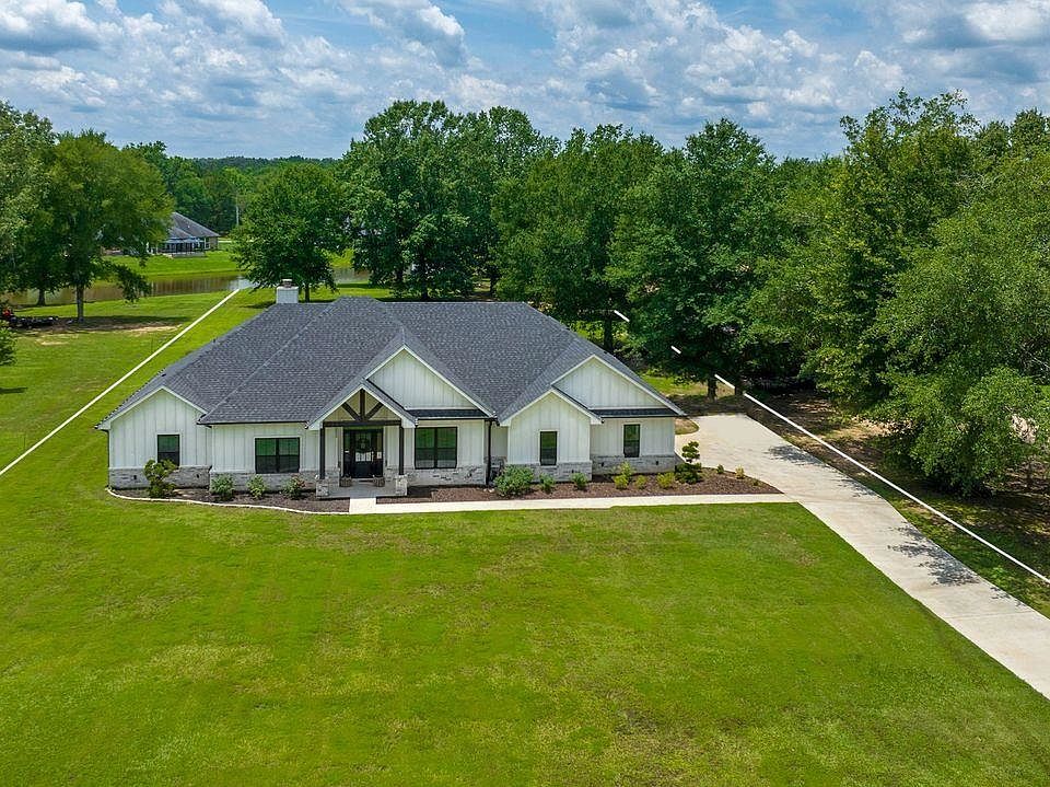 1st image of 552 Prairie #1239